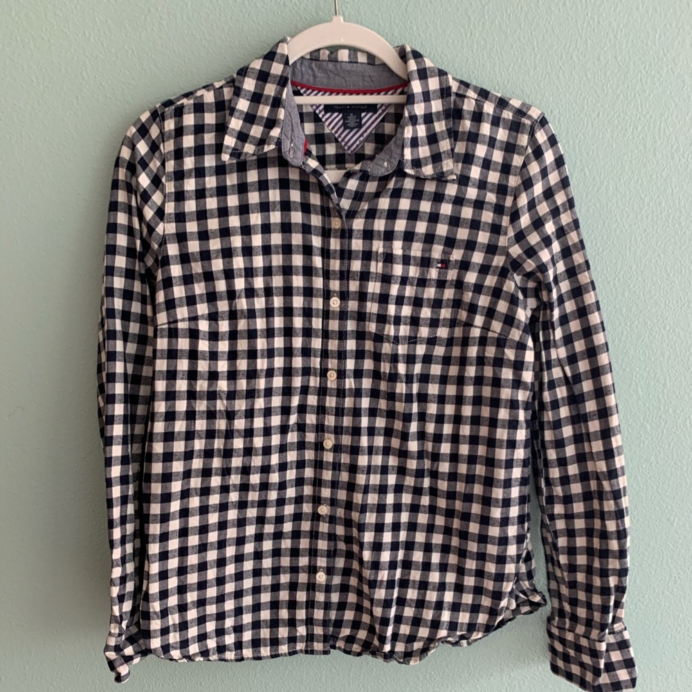 Tommy Hilfiger long sleeve button down top